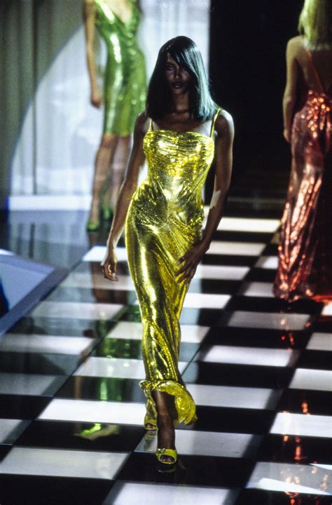 versace 90s naomi|naomi campbell 90s.